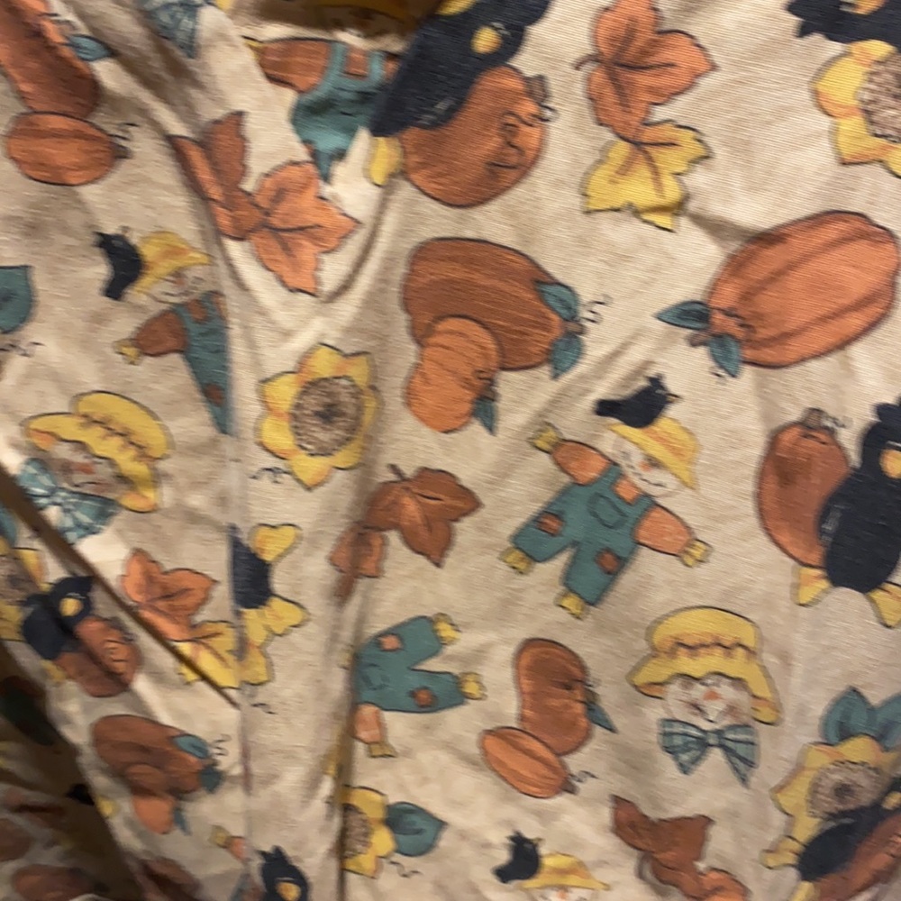 Scrub top - Picture 2 of 5